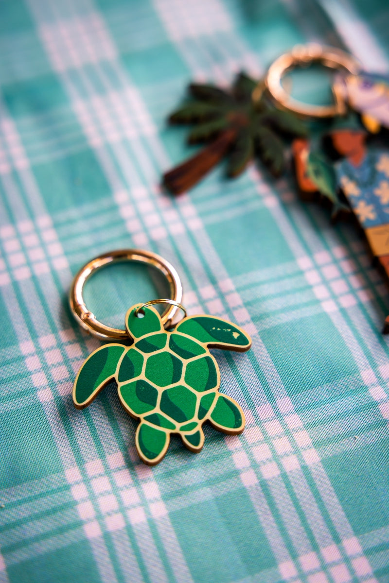 GREEN GEO HONU BAG CHARM