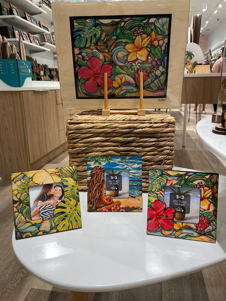 MOANI MINI PICTURE FRAME