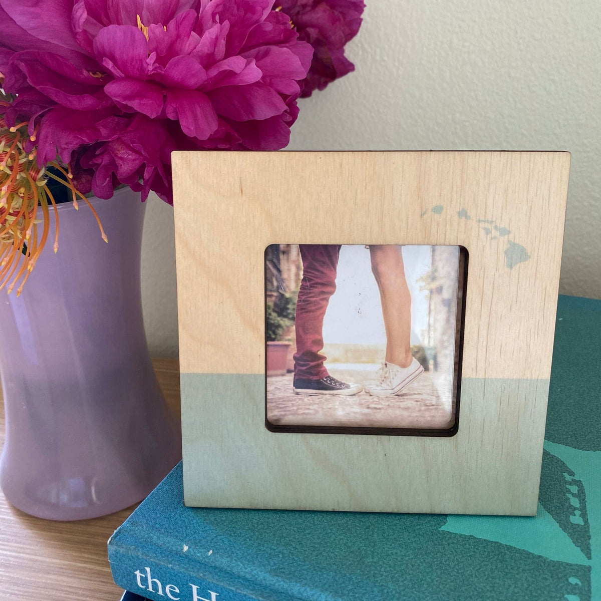 TWO TONE ISLANDS MINI PICTURE FRAME