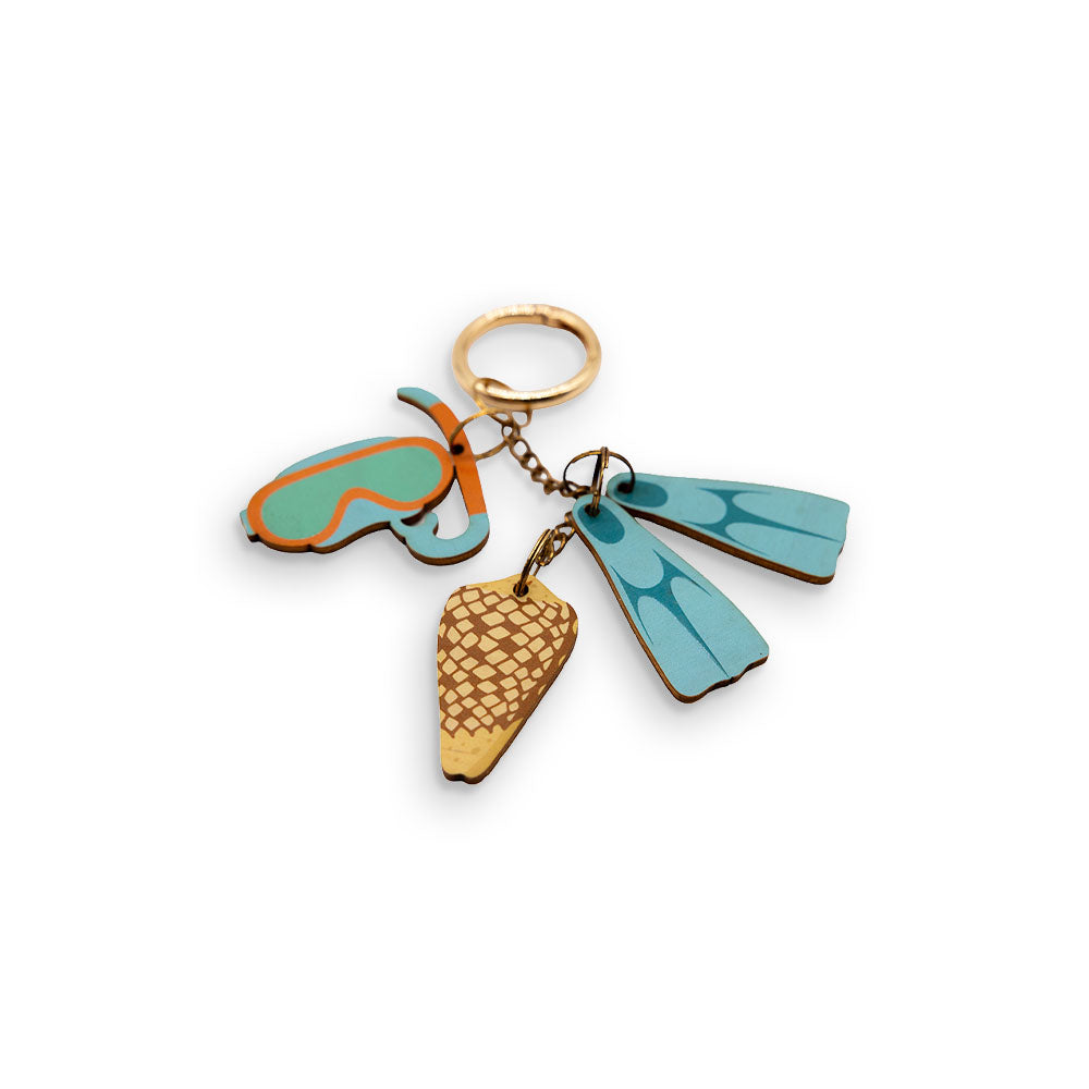 SHELLING CHAIN BAG CHARM